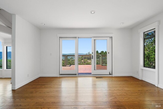 property at 19 Venado Dr