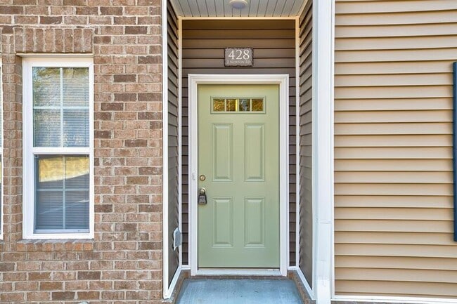 428 E Norton Rd in Knoxville, TN - Building Photo - Building Photo