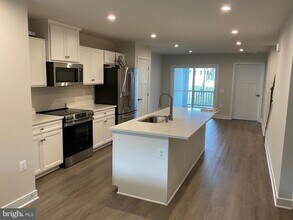 4317 Southerby Dr in Fredericksburg, VA - Building Photo - Building Photo