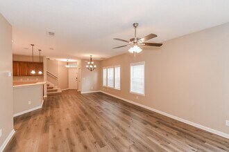 6199 Whitsbury Ct in Jacksonville, FL - Foto de edificio - Building Photo