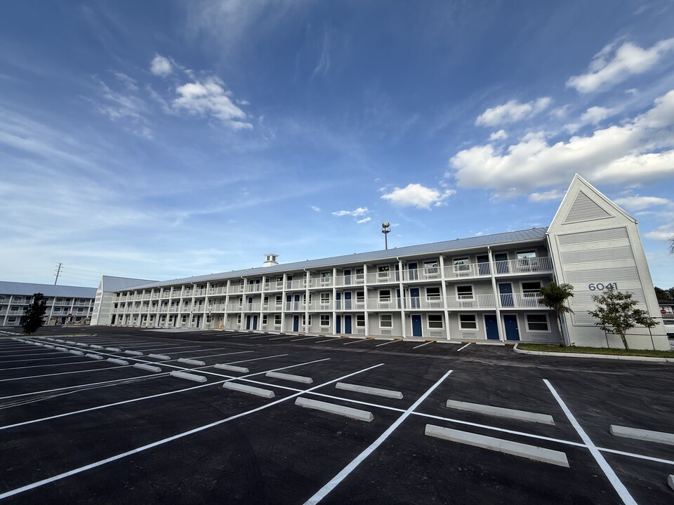 Parkview Village at Celebration in Kissimmee, FL - Foto de edificio