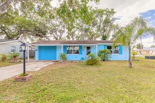 5028 Palmetto St in Port Orange, FL - Building Photo