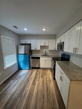 1786 Forest Park Dr in District Heights, MD - Foto de edificio - Building Photo