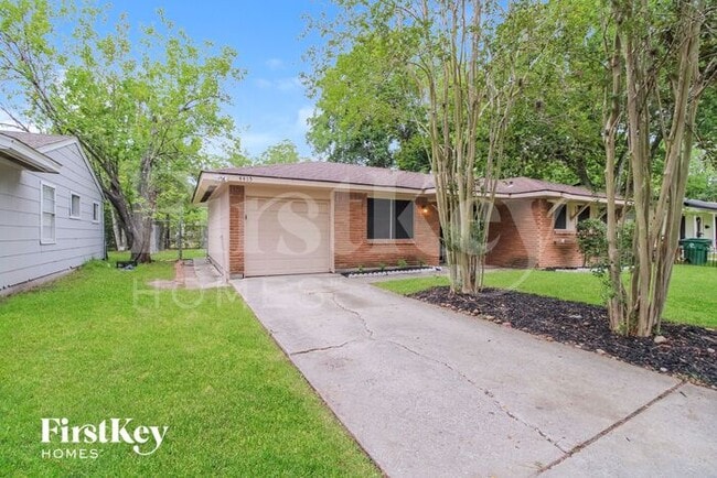 4415 Akard St in Houston, TX - Building Photo - Building Photo