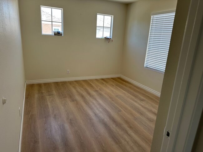 64 Rue Fontaine in Lake Forest, CA - Building Photo - Building Photo