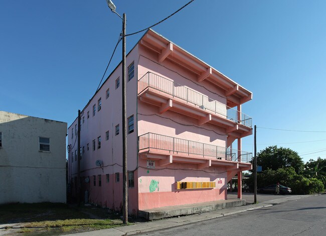Belle Glade in Belle Glade, FL - Foto de edificio - Building Photo
