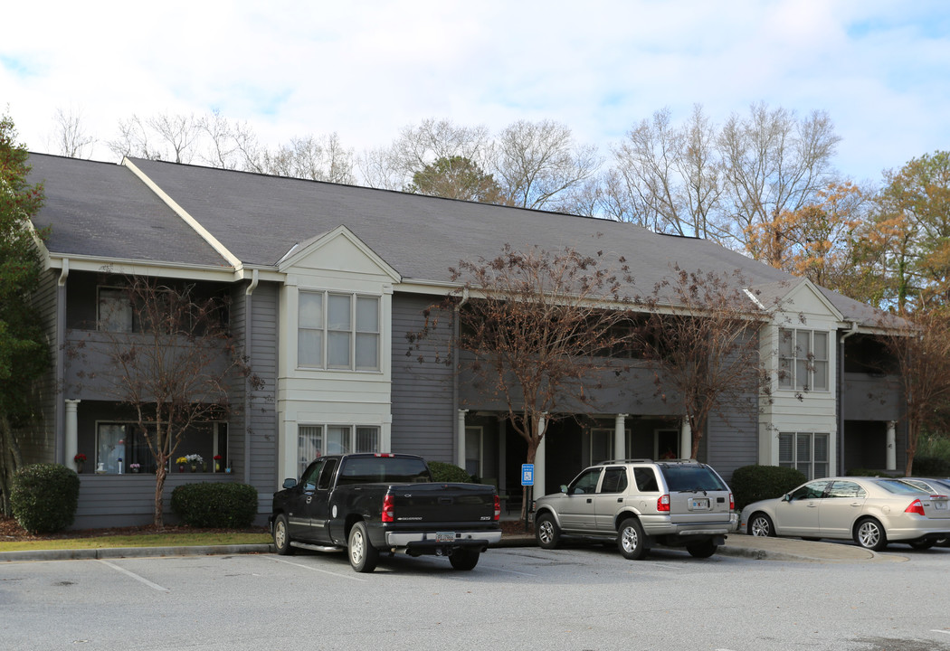 Cloister Apartments in Columbus, GA - Building Photo
