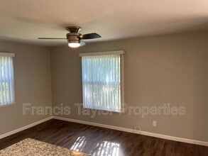 218 W 8th Ave in Escondido, CA - Building Photo - Building Photo