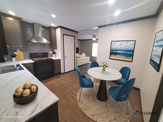 property at 6 Swallow Ct