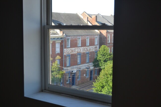 Jabez Downtown in Petersburg, VA - Foto de edificio - Building Photo