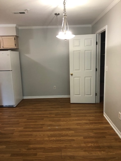 10177 Nancy's Blvd in Grosse Ile, MI - Building Photo - Building Photo