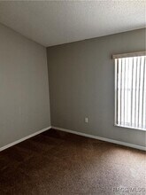 5220 W Mountainview Cir in Lecanto, FL - Foto de edificio - Building Photo