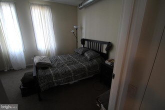 182 Gay St-Unit -302 in Philadelphia, PA - Building Photo - Building Photo