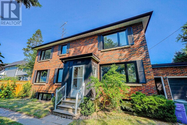 193 Bronte Rd in Oakville, ON - Building Photo - Building Photo