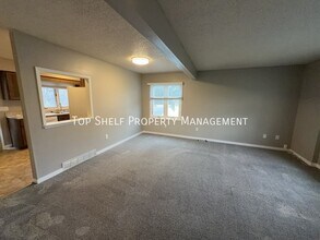 302 E Park Ave in Des Moines, IA - Building Photo - Building Photo