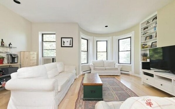 property at 19 Follen St