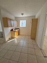 1021 NW 3rd St in Miami, FL - Building Photo - Building Photo