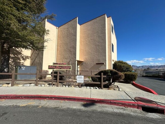 2750 Plumas St in Reno, NV - Building Photo - Building Photo