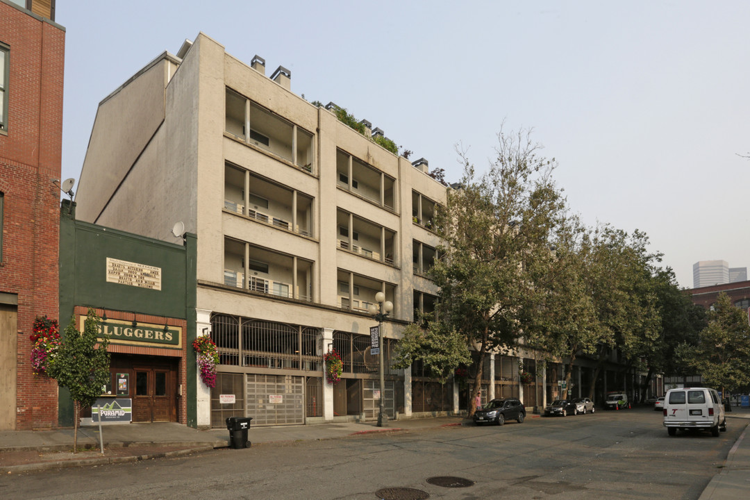 The Florentine Condominiums in Seattle, WA - Building Photo