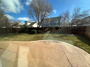 2102 Red Blossom Ct in Sparks, NV - Building Photo - Building Photo