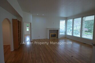 83 Seahawk Dr in Sequim, WA - Building Photo - Building Photo