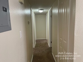 743 E Laporte Dr in Pueblo West, CO - Building Photo - Building Photo