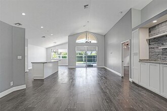 5056 NW 95th Dr in Coral Springs, FL - Building Photo - Building Photo