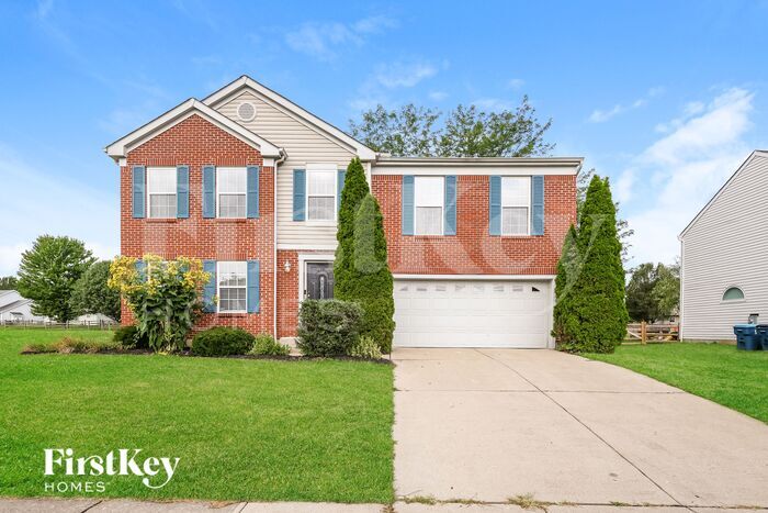3687 Shagbark in Amelia, OH - Building Photo