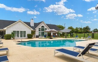 Legacy at Festival in Montgomery, AL - Building Photo