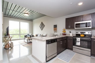 Edge Merrimack in Lowell, MA - Foto de edificio - Interior Photo