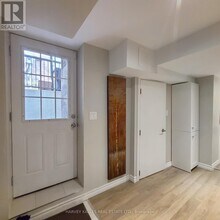 4 Mayfair Ave in Toronto, ON - Building Photo - Building Photo