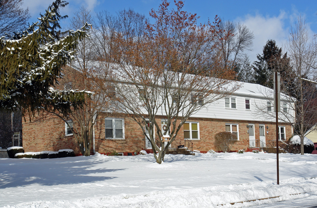 205-211 Waring Ave in State College, PA - Building Photo