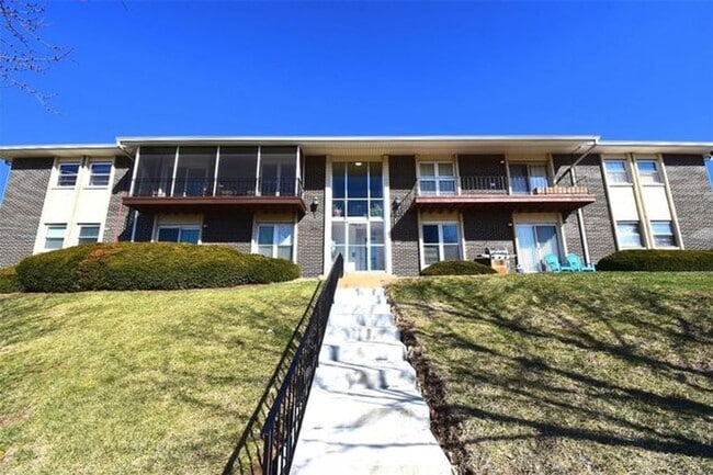 property at 10371 Forest Brook Ln
