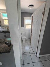 3454 14th Ave S, Unit 2 in St. Petersburg, FL - Building Photo - Building Photo