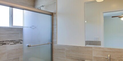 4604 La Mirada Ave in Los Angeles, CA - Building Photo - Building Photo