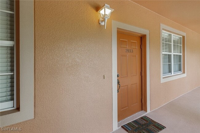 9631 Spanish Moss Way in Bonita Springs, FL - Building Photo - Building Photo