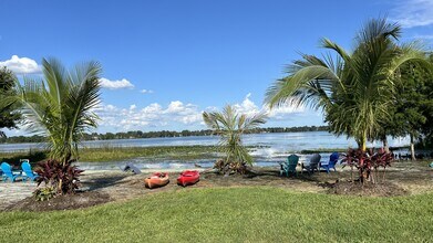 1511 S John Young Pkwy in Orlando, FL - Building Photo - Building Photo