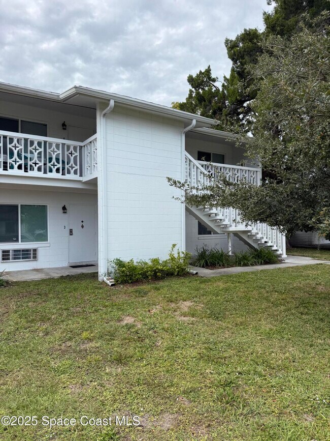 1030 Indian River Ave in Titusville, FL - Building Photo - Building Photo