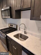 317 Decatur St NW in Washington, DC - Foto de edificio - Building Photo