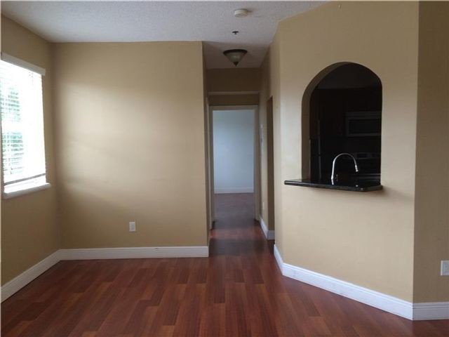 747 Michigan Ave-Unit -U#: 20A in Miami Beach, FL - Building Photo - Building Photo