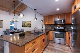 55 Upper Woodbridge Rd in Snowmass Village, CO - Building Photo - Building Photo