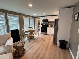 301 Portsmouth Ave in Seabrook, NH - Building Photo