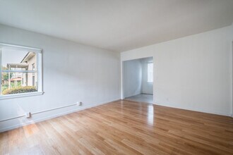 705 E California Ave, Unit 705 in Glendale, CA - Building Photo - Building Photo