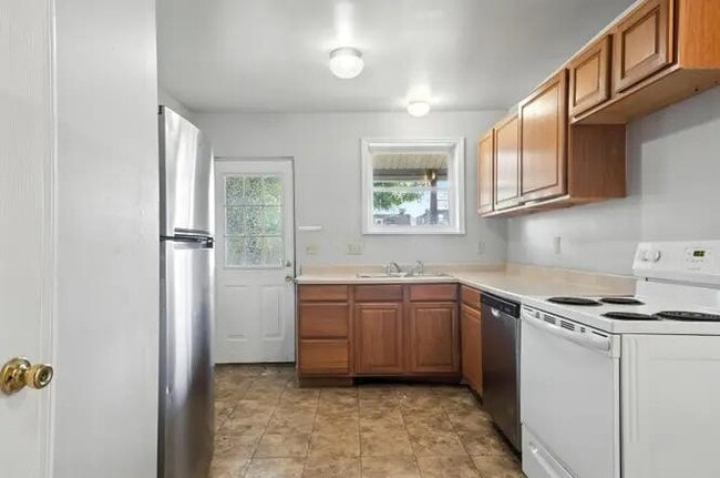 2584 Deming Ave in Columbus, OH - Building Photo - Building Photo