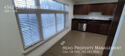 4542 Lake Springs Ln in Millcreek, UT - Building Photo - Building Photo