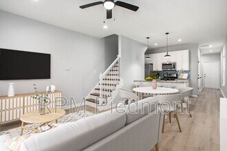 660 Bryan St SE in Atlanta, GA - Building Photo - Building Photo