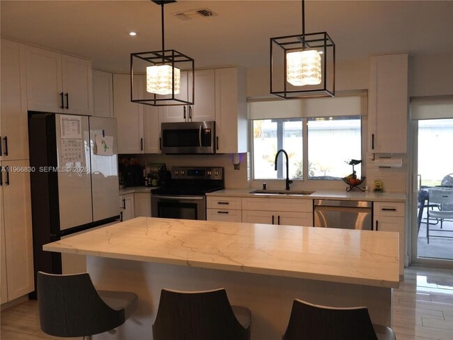 property at 5505 SW 9th St