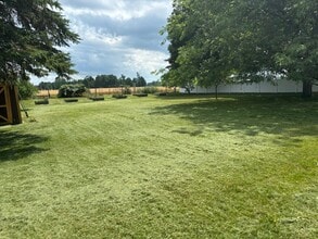 239 Lynbrook Dr in Coldwater, MI - Building Photo - Building Photo