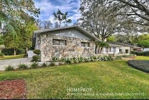 6204 Tanager Pl in Tampa, FL - Building Photo