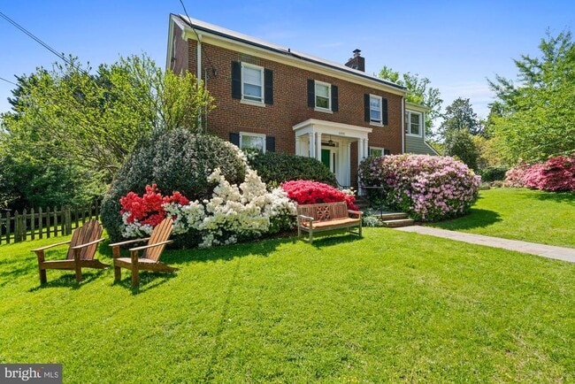 property at 4008 Rosemary St